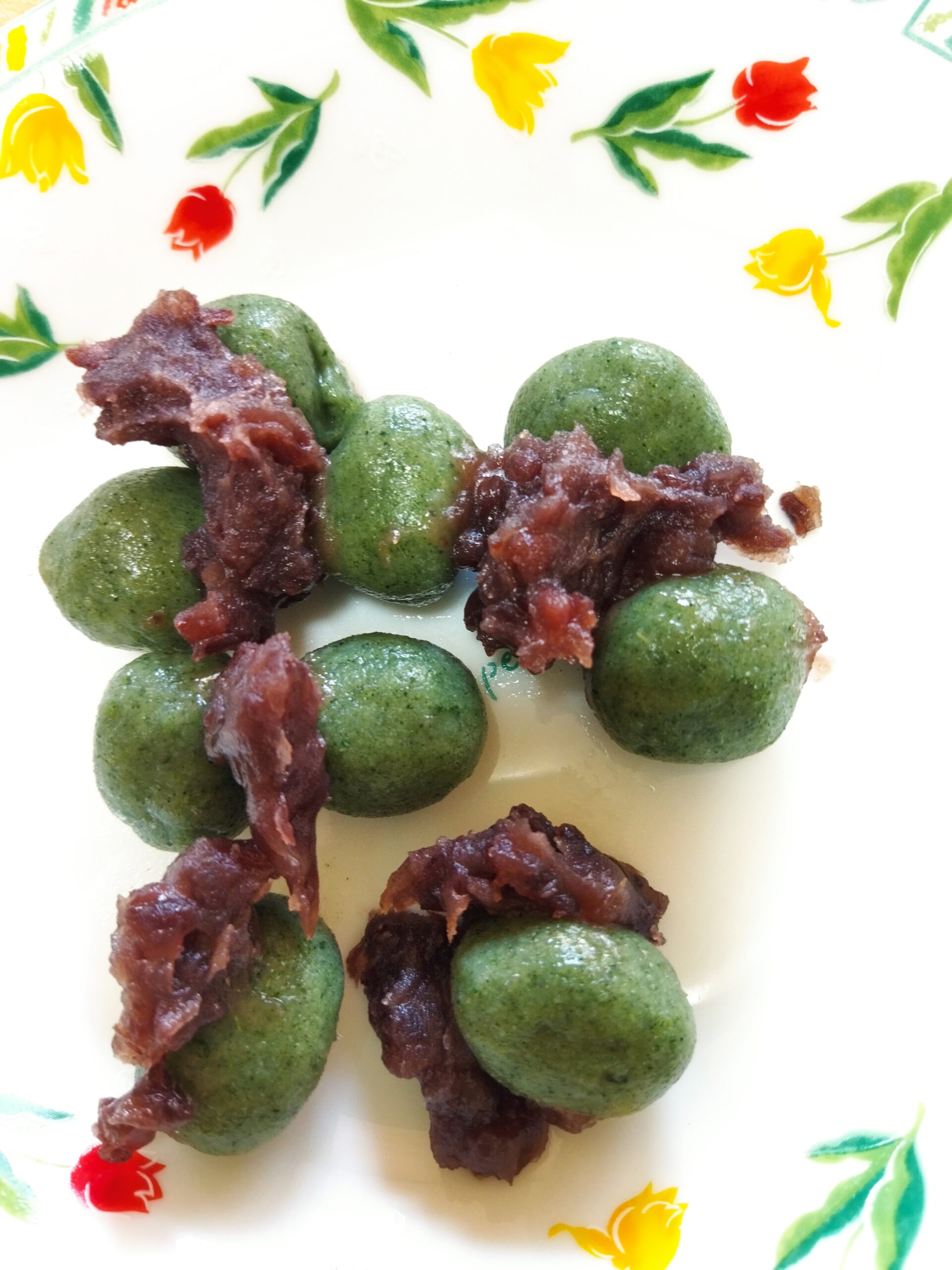 お試しに団子作りました